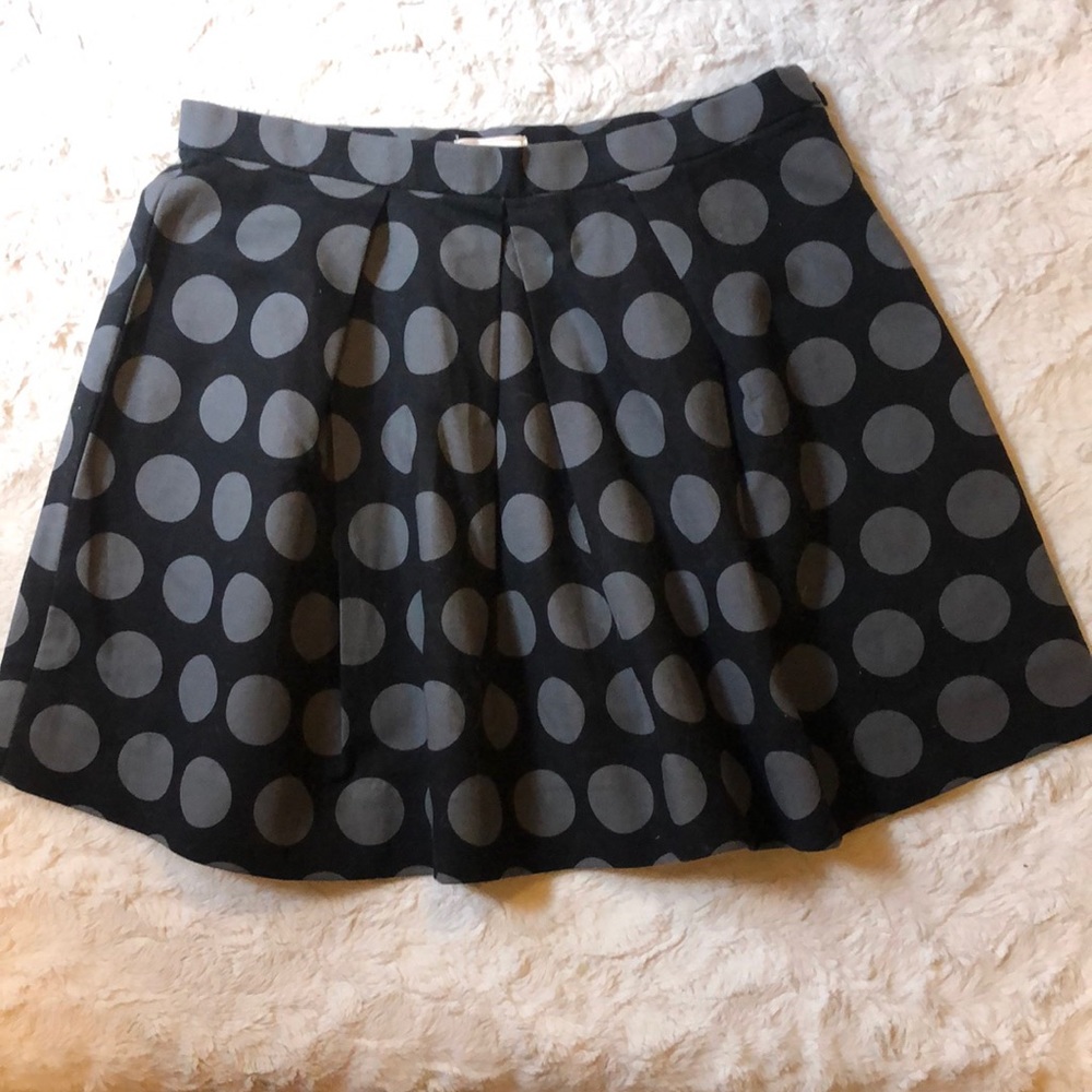Gap polkadot pleated skirt